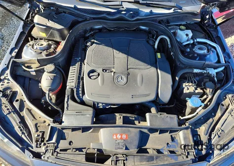 2015 Mercedes-Benz E 350 z USA, uszkodzony, nr VIN WDDHF5KB9FB139088